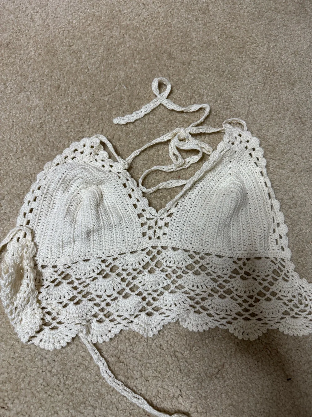 N/A handcrafted white